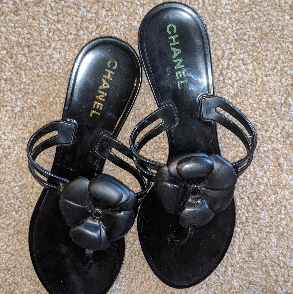Chanel flip flops